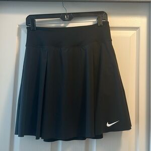 Nike Golf Pleated Front Skirt. Never worn!